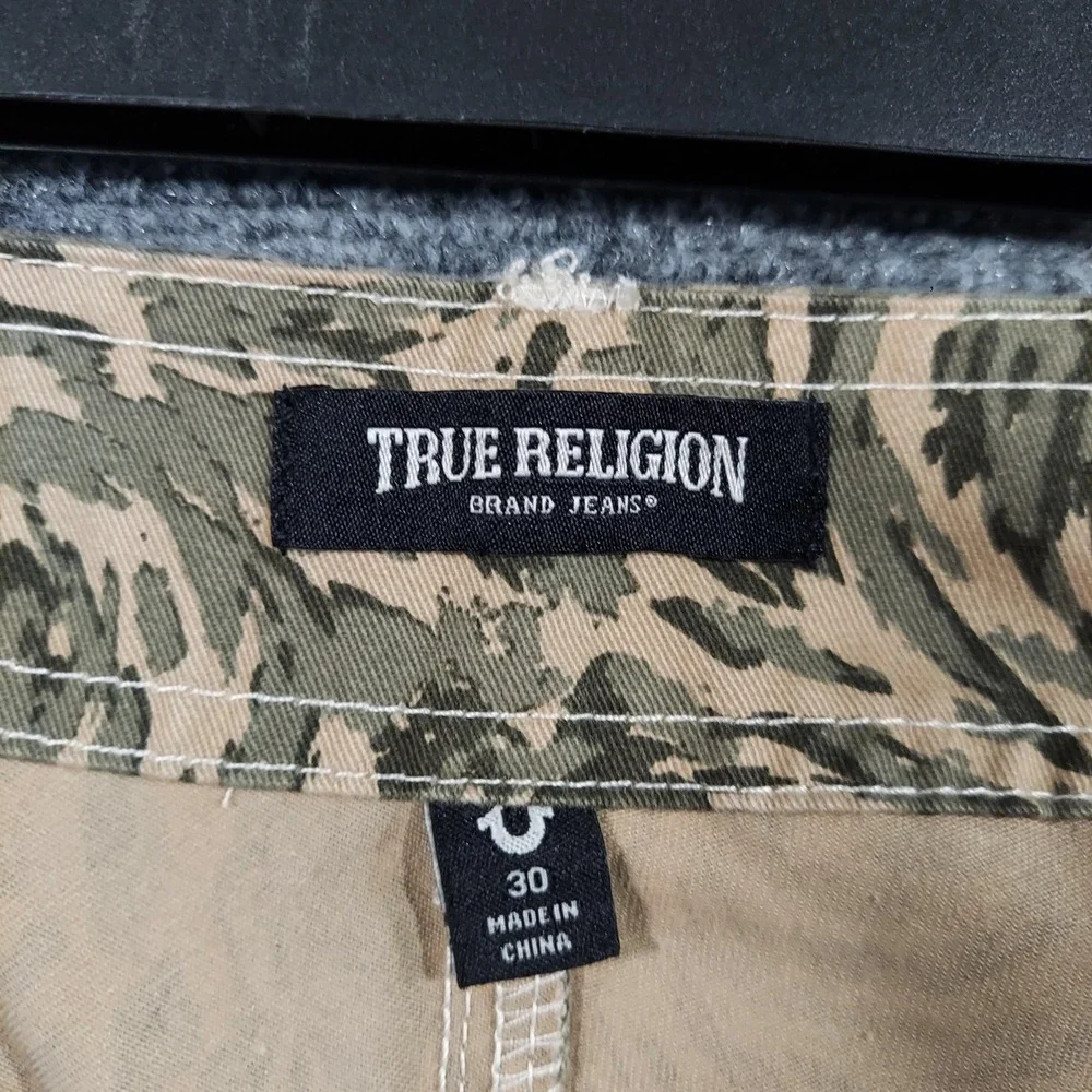 True Religion Cargo Pants Mens 30x32 Abstract Camo Green Swirl 701122 NEW